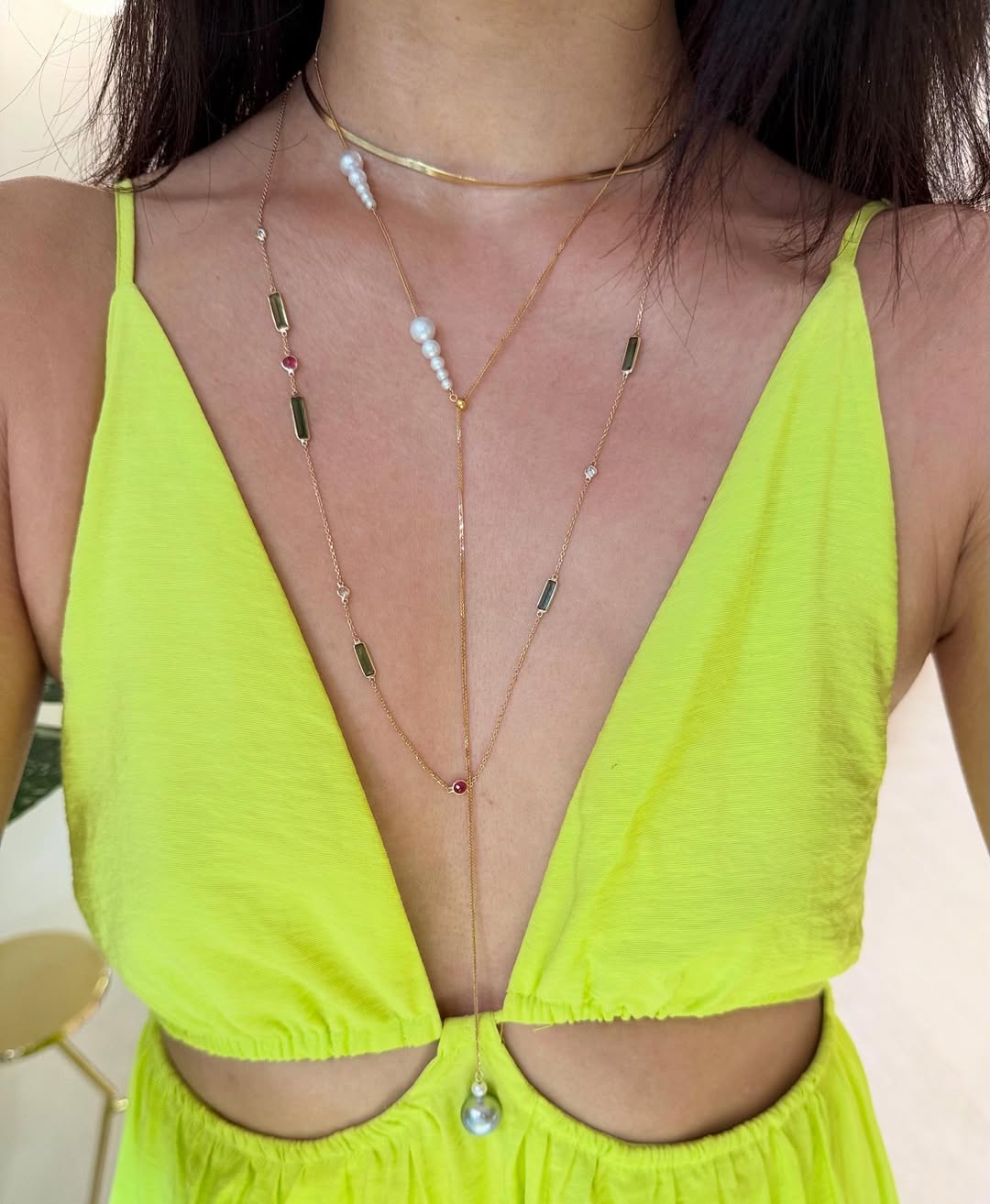 Long Akoya & Tahitian Pearl fine jewelry Lasso Necklace in 18k on model 2