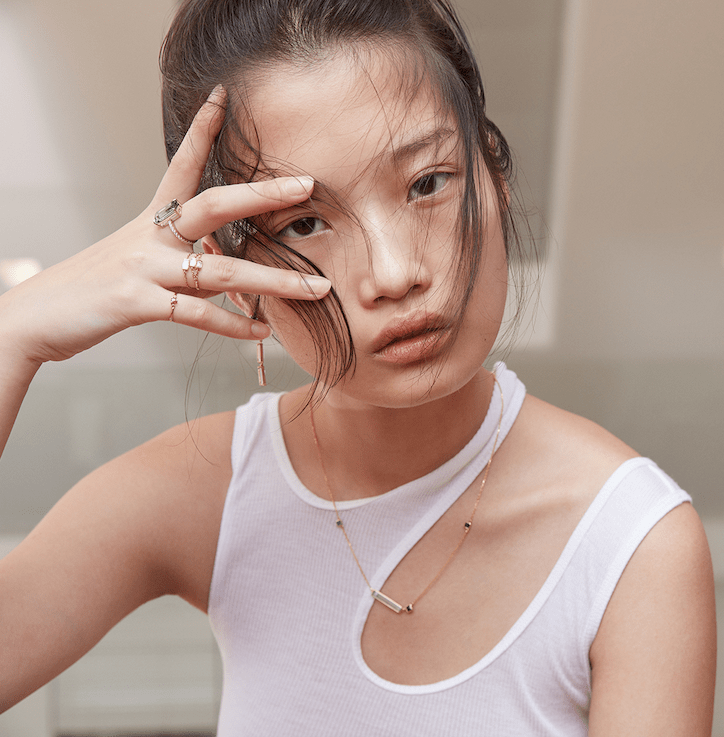 Aquamarine With Emerald & Sapphire Bar handmade Necklace in 18k gold on model