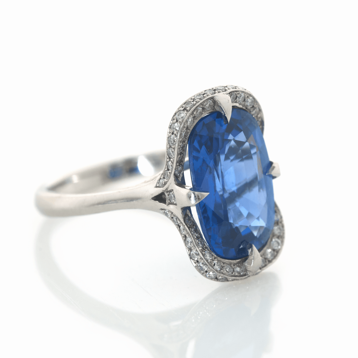 Ceylon Sapphire & Diamond Aurora Supreme Ring PT900 engagement ring side view