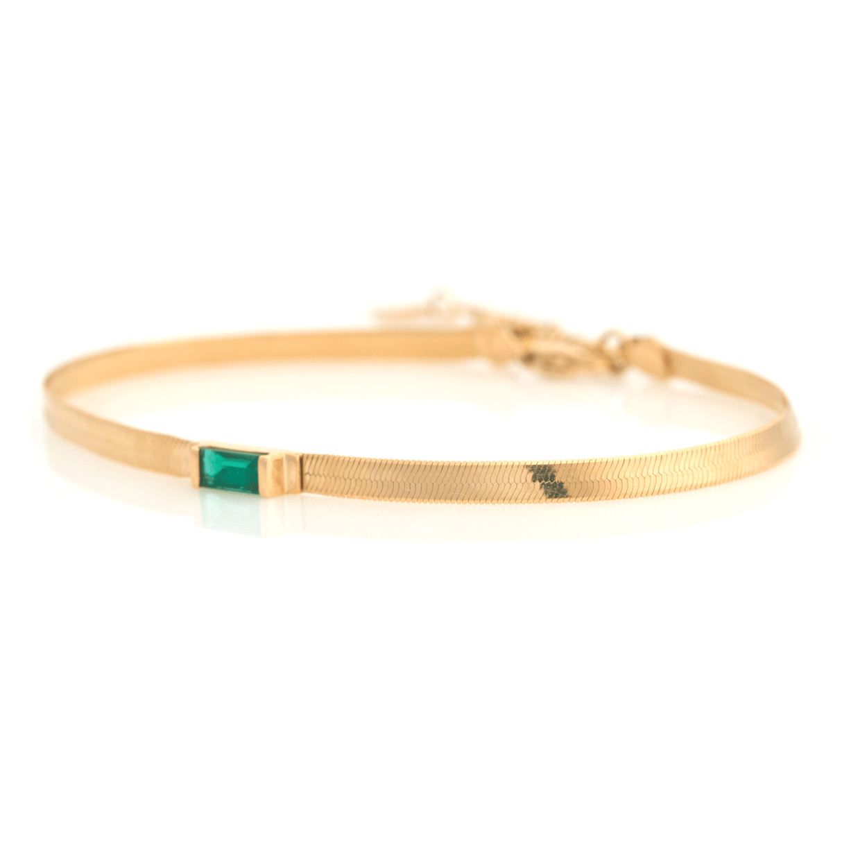 Emerald Bar Herringbone Bracelet 18k gold stackable design side view
