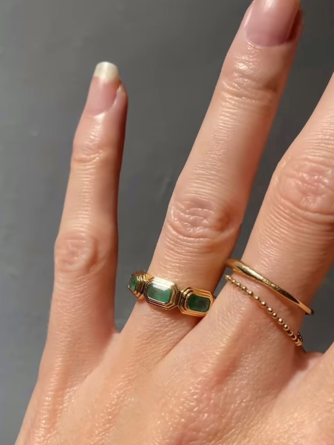 Emerald Baxter Ring 18k gold stackable ring on model 2