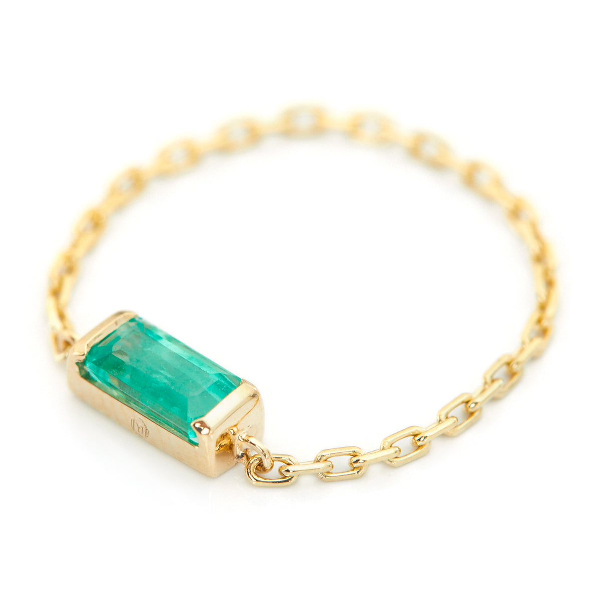 Emerald Cut Chain Ring 14k gold Stackable ring side view