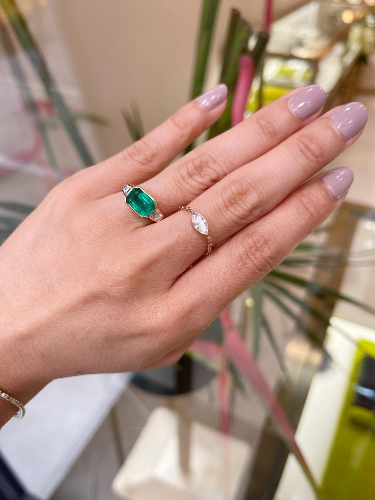 Emerald & Diamond eternal Ring