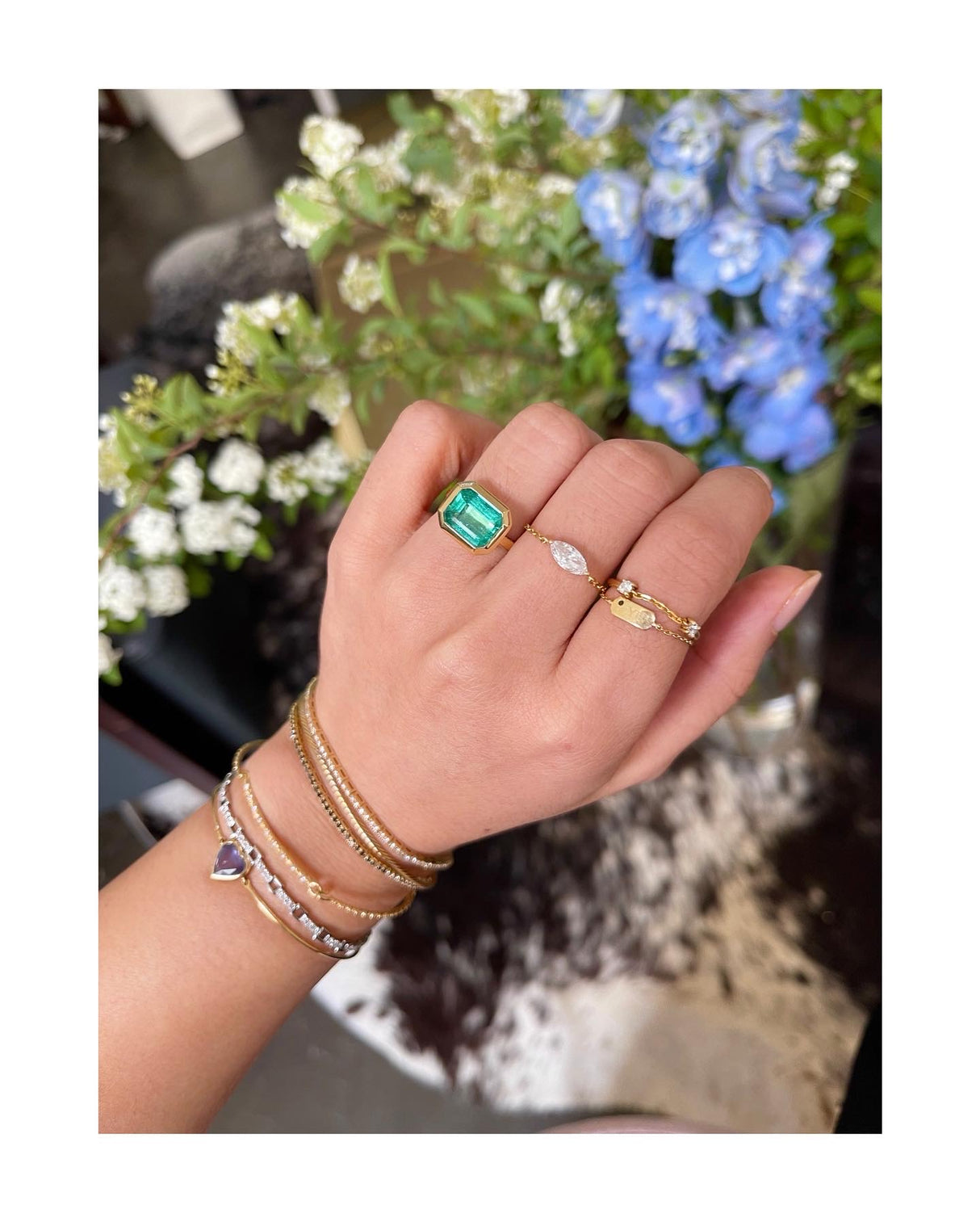 Emerald Nouveau Supreme Ring