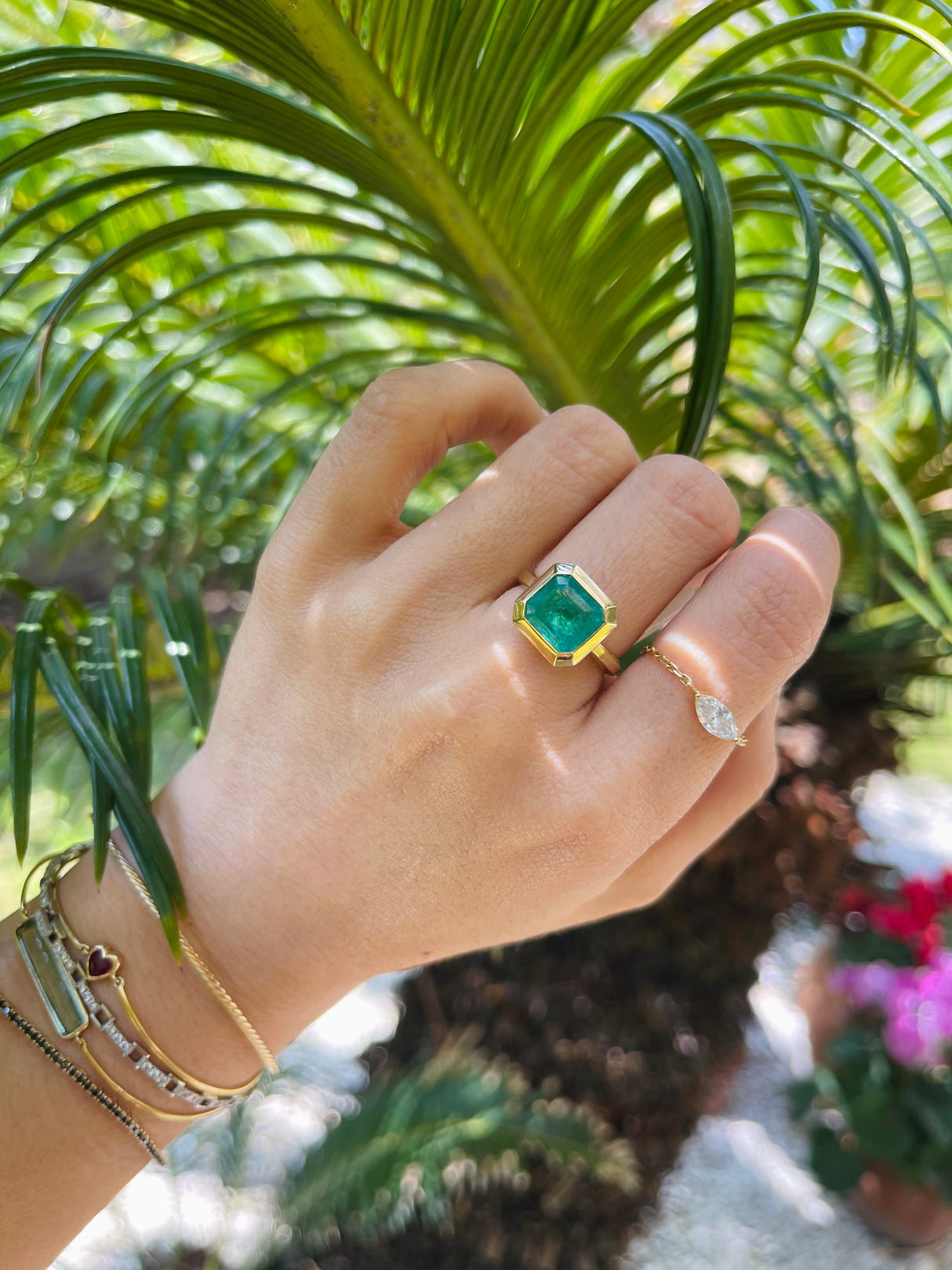 Emerald Nouveau Supreme Asscher Ring