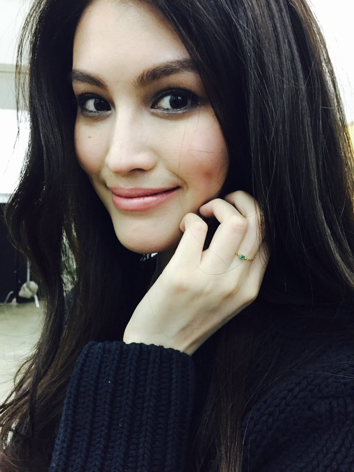 Emerald Petite Chain Ring 14k gold Stackable ring on model