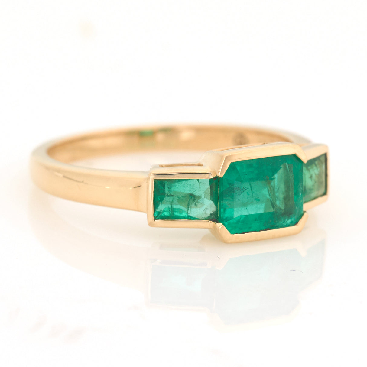 Emerald Tonal Deco Ring 18k gold engagement ring side view
