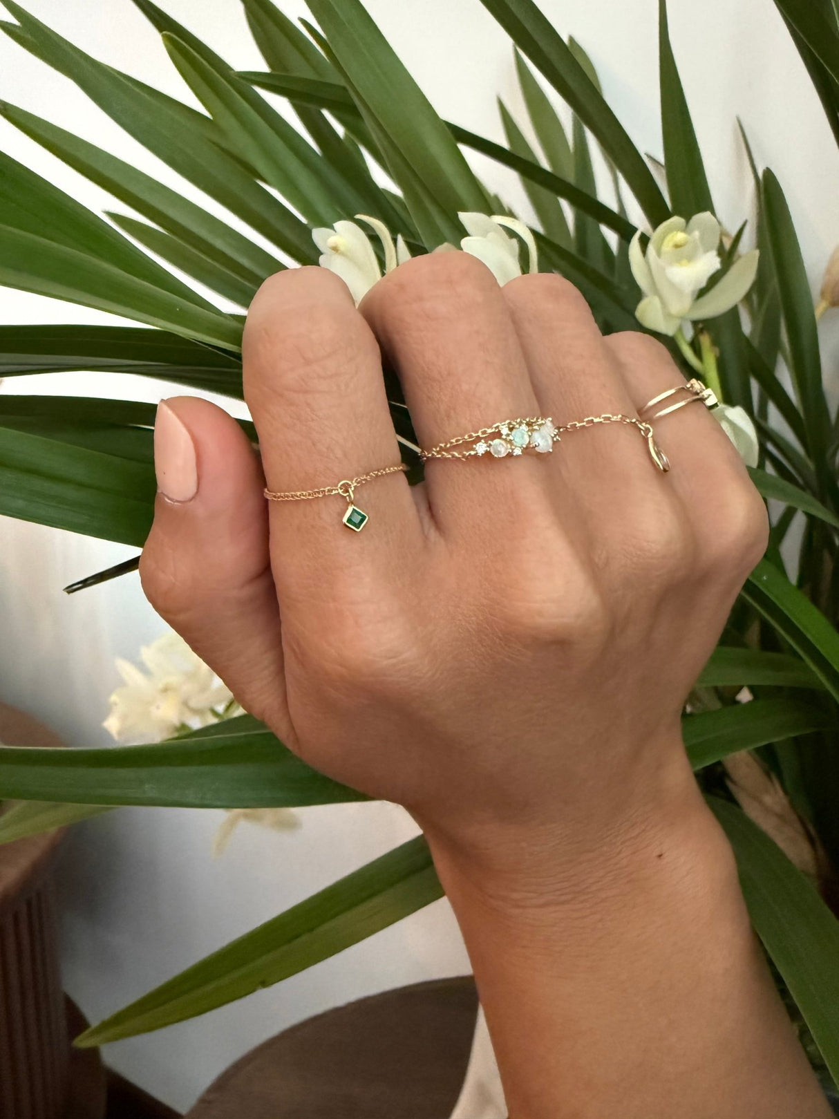 Emerald Drop Chain Ring