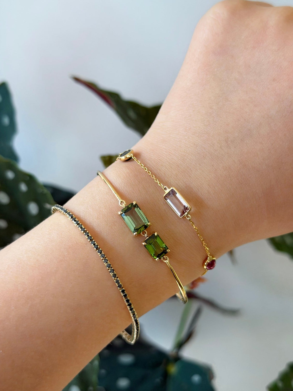 Green Tourmaline Duo Bar Bangle 18k gold Stackable design on model 1