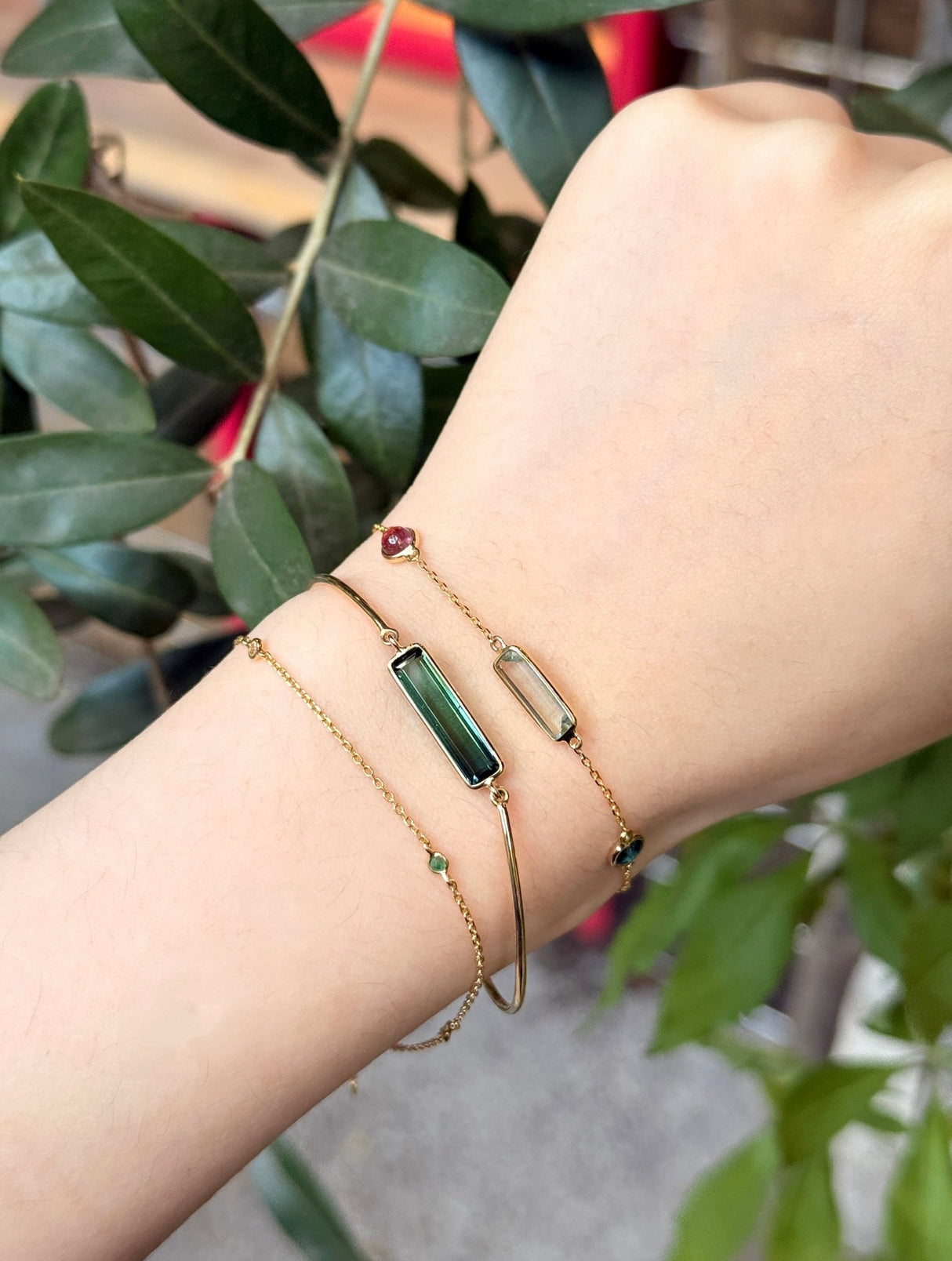 Lagoon Tourmaline Supreme Bangle 18K gold on model