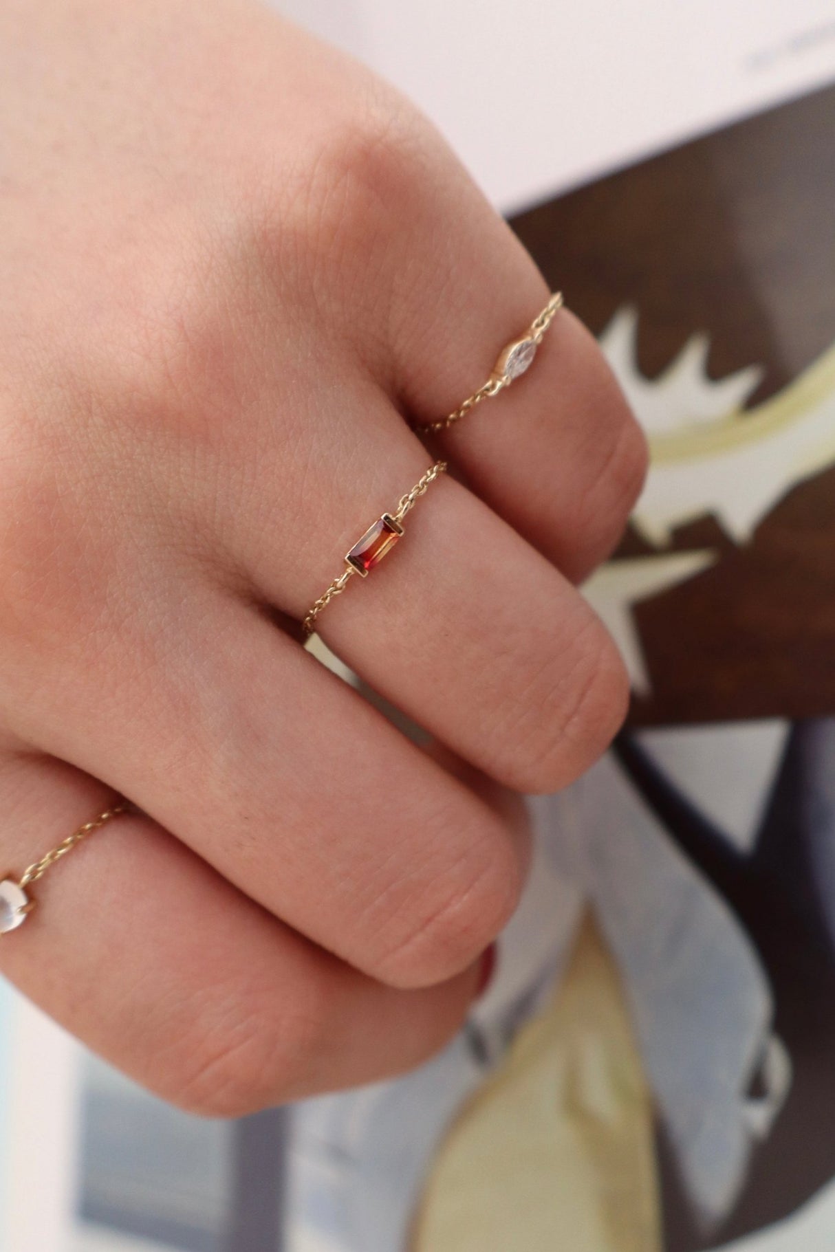 Ombré Sapphire Baguette Chain Ring