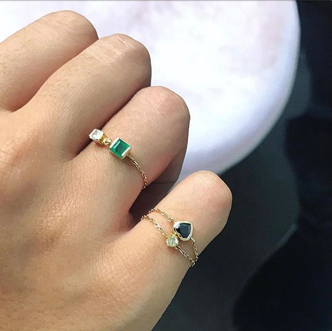 Onyx Heart Chain Ring 14k gold Stackable ring on model