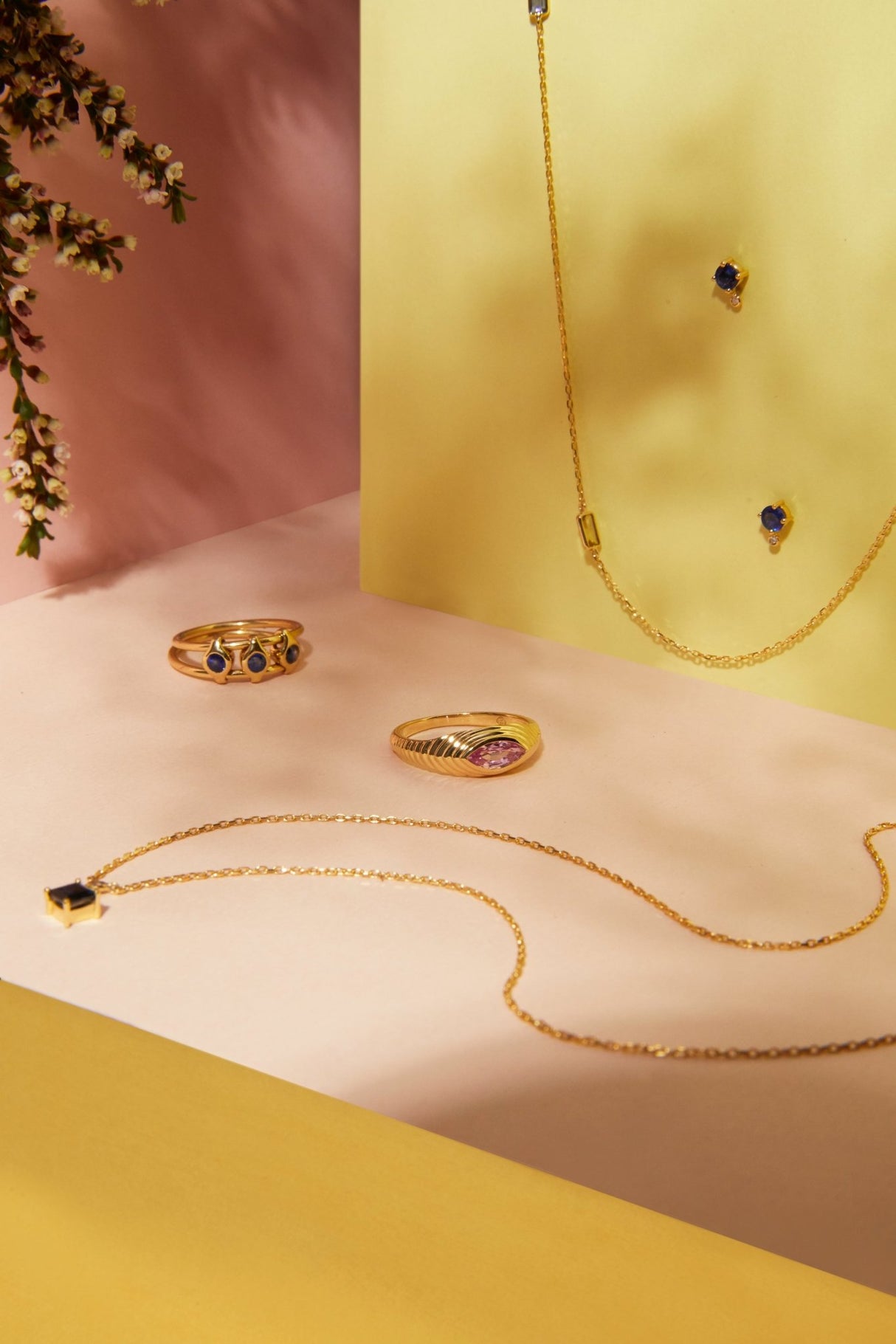 Pink Sapphire Pyramid Eye Ring 18k gold stackable ring 2