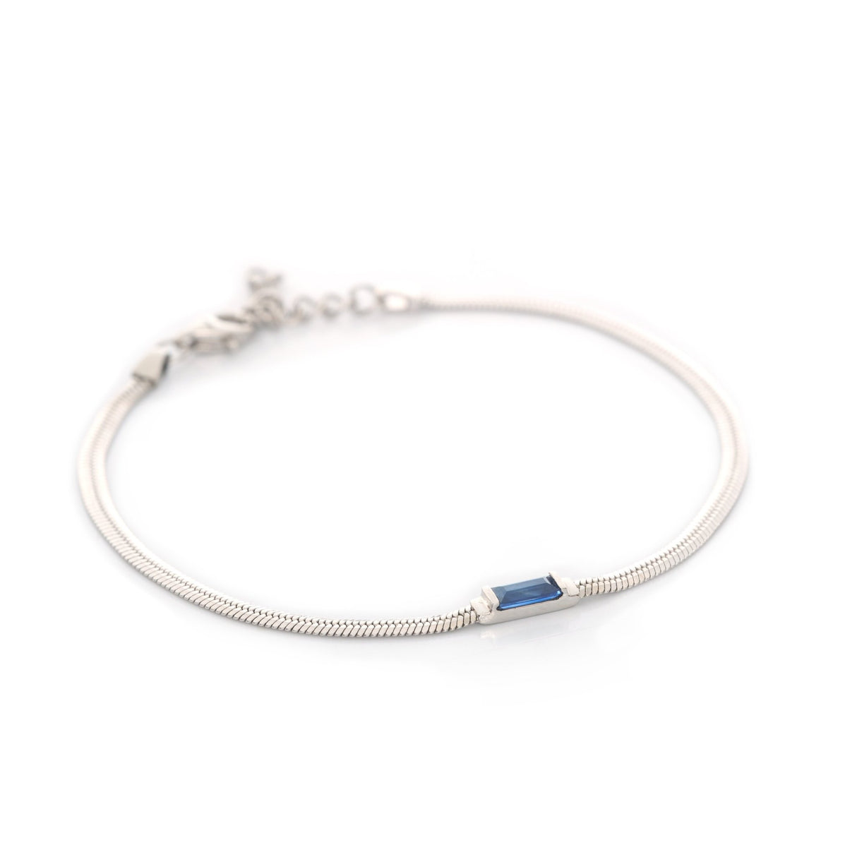 Platinum Sapphire Herringbone Bracelet PT900 Stackable design side