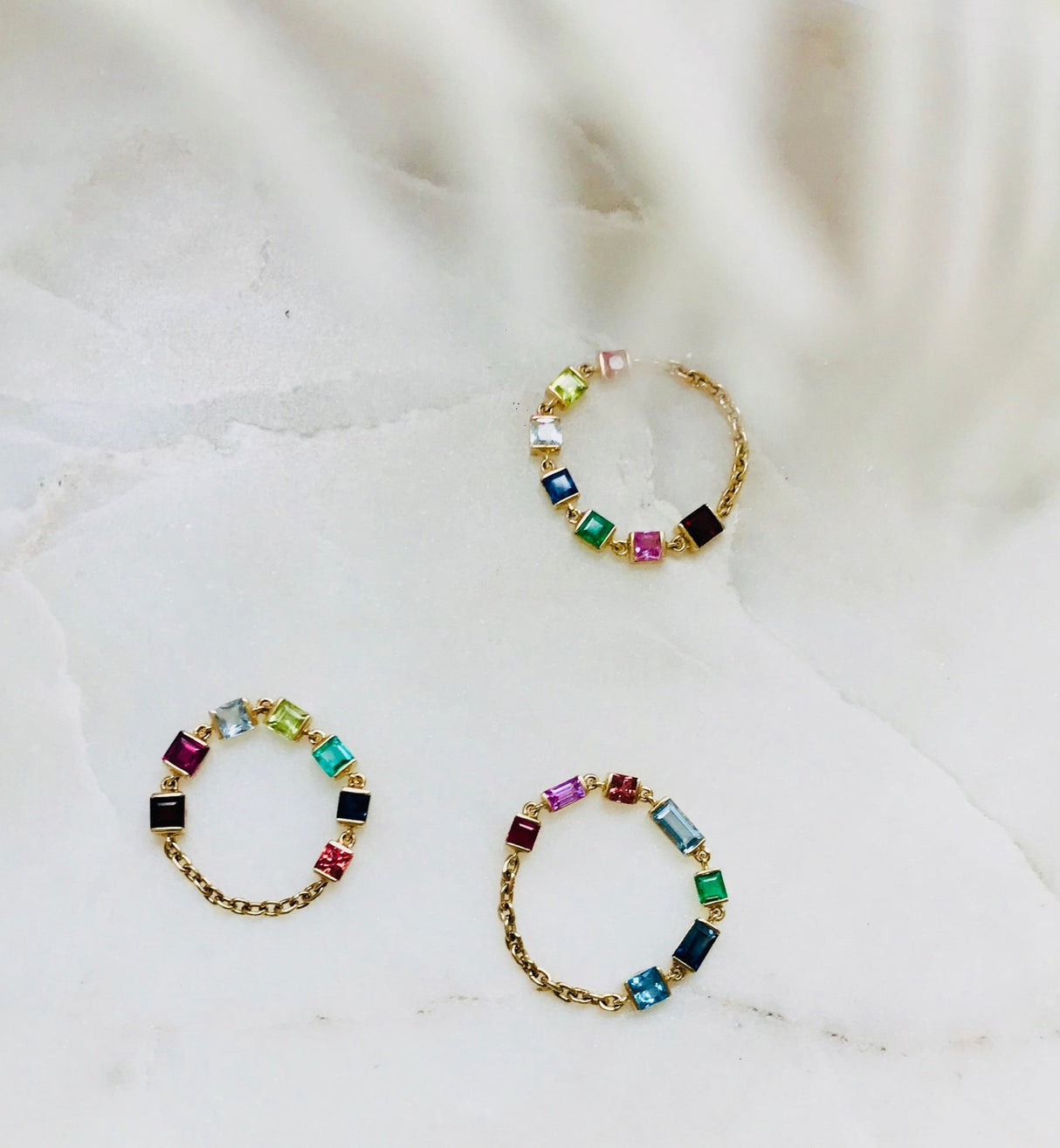 Rainbow Stones Chain Ring 14k gold Stackable ring