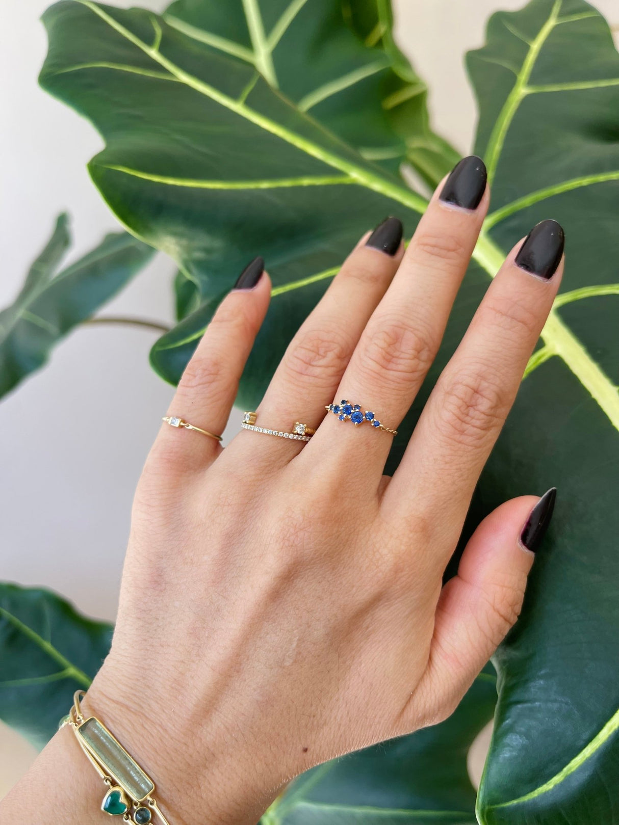 Sapphire Cluster Chain Ring 14k gold Stackable ring on model