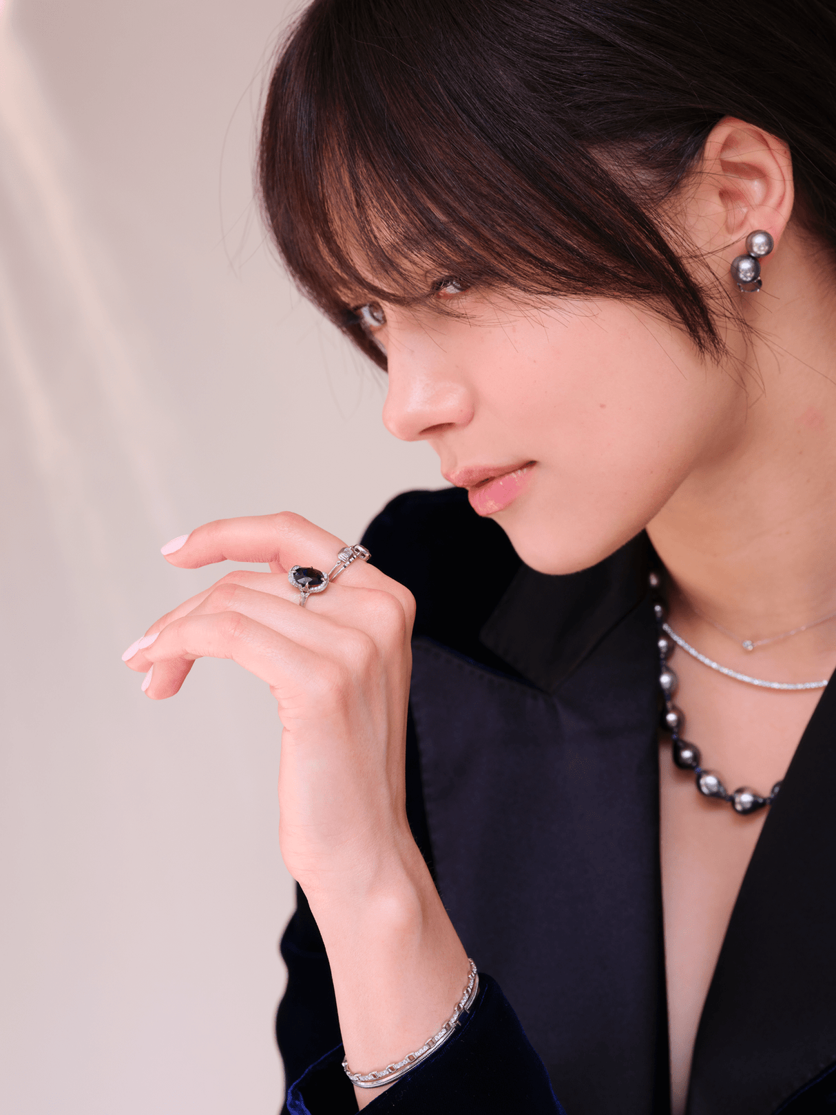 Tahitian Pearl & Sapphire Necklace 18K Gold Handmade Fine Jewelry on model-2