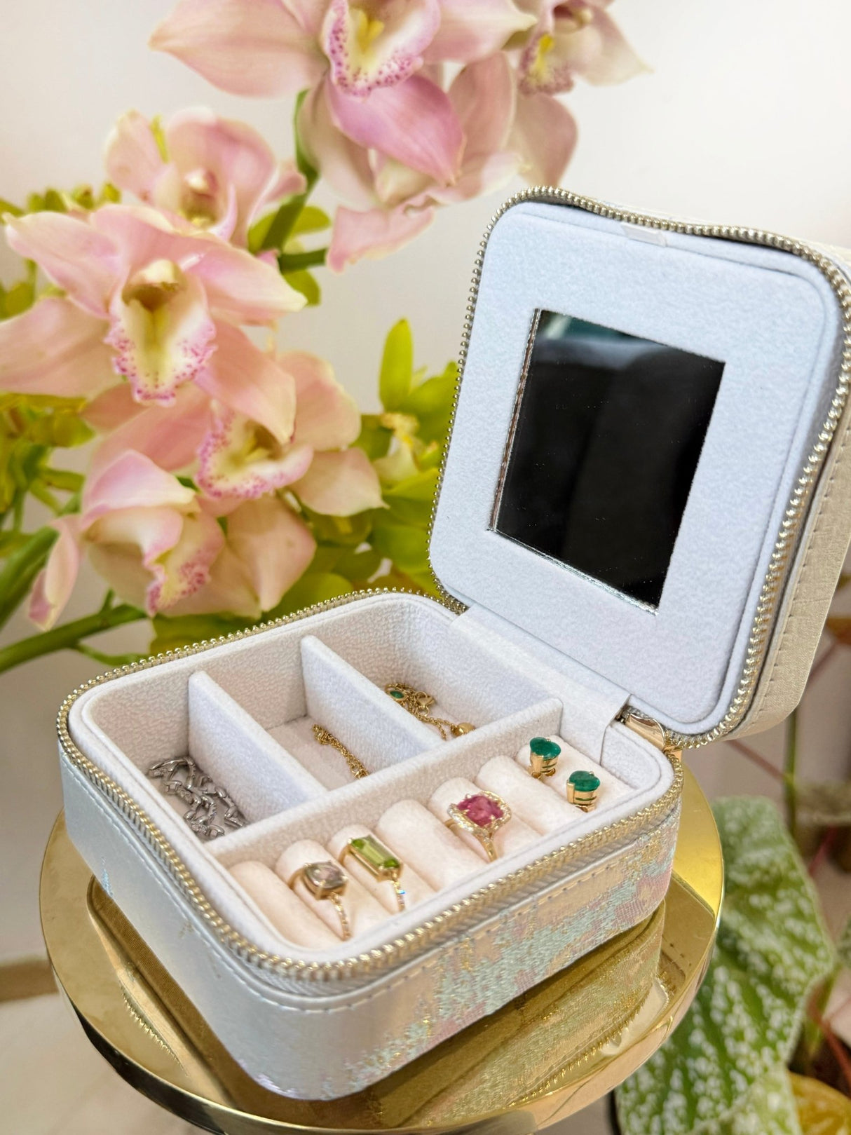 YI COLLECTION Jacquard Dove Grey Jewelry Case against floral background