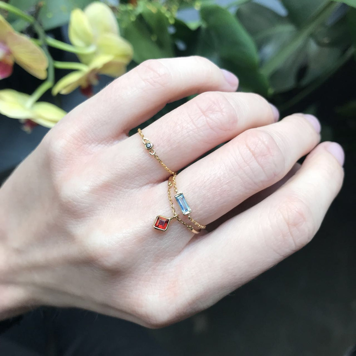 Yi Collection x Opening Ceremony January Garnet Half Chain Ring: Silver With 14K Gold Plating