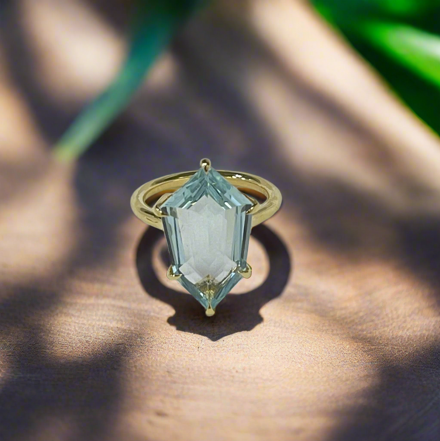 Aquamarine & Diamond Contour Polygon Ring