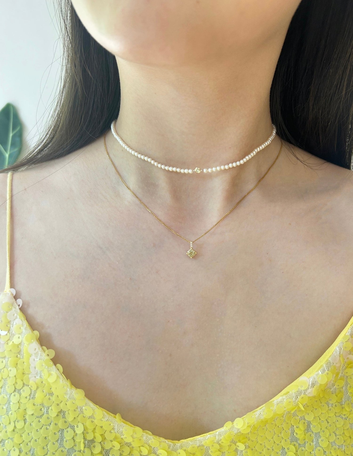 Akoya Pearl & Diamond  fine jewelry Choker Necklace in 18k gold on model 2