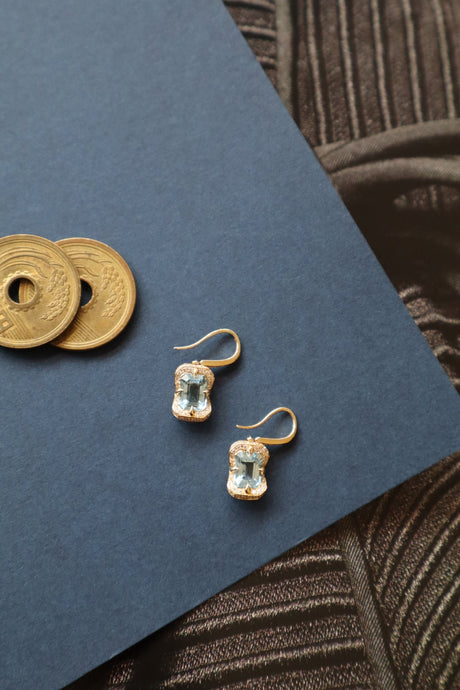 Aquamarine Aurora Earring 18k gold stackable design