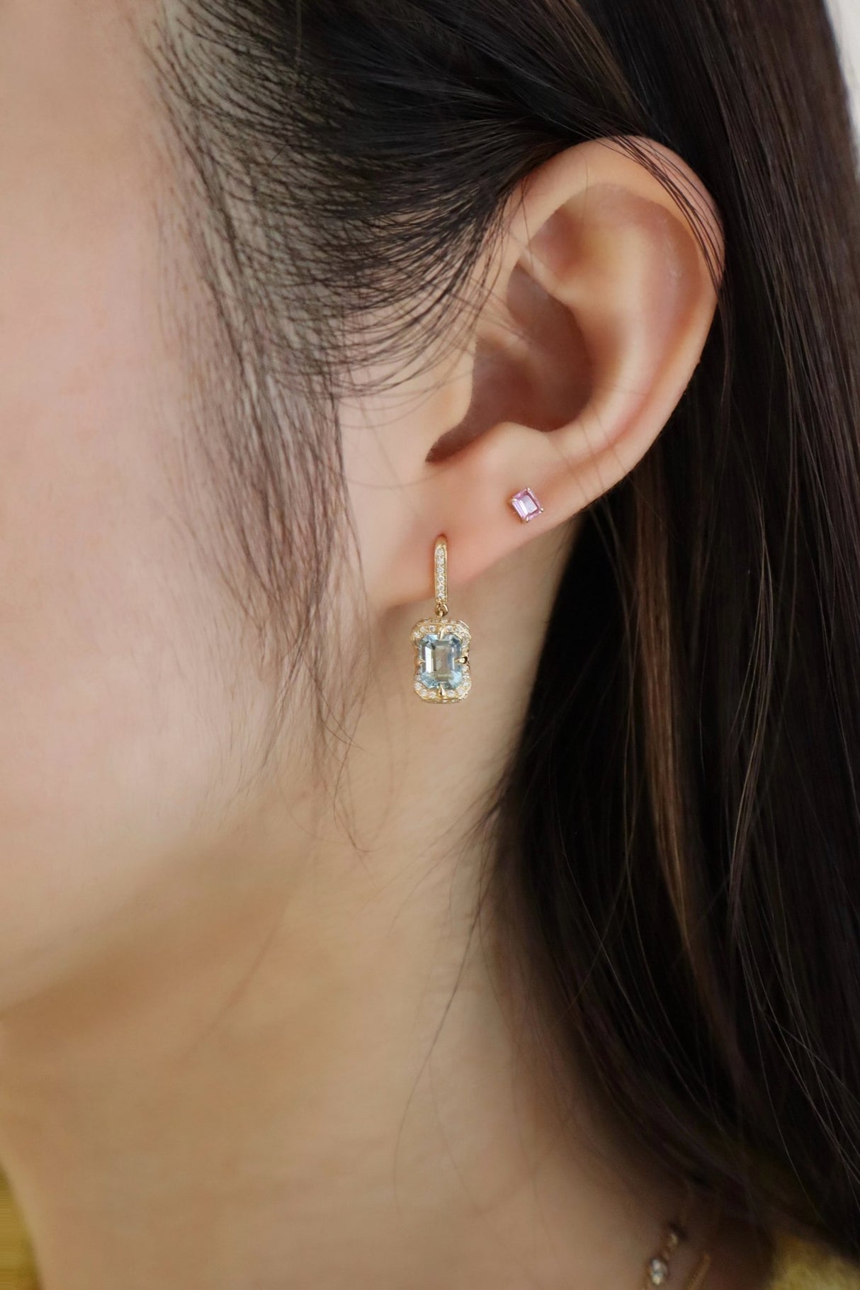 Aquamarine Aurora Earring 18k gold stackable design on model