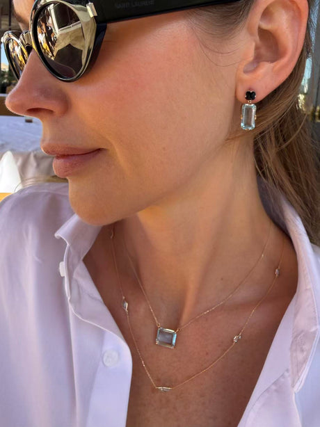 Aquamarine Contour Necklace 18K gold handmade fine jewelry on model