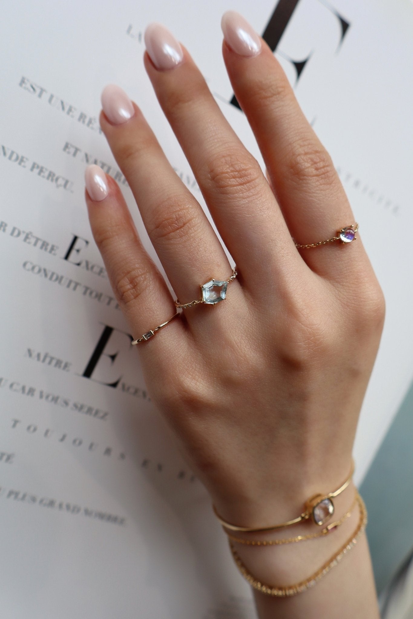 Aquamarine Contour  Petite Circle Diamond Ring 18k gold stackable ring on model 2