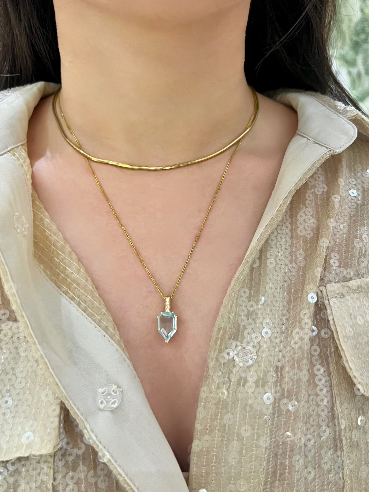 Aquamarine & Diamond Contour Pendant handmade Necklace in 18k gold on model
