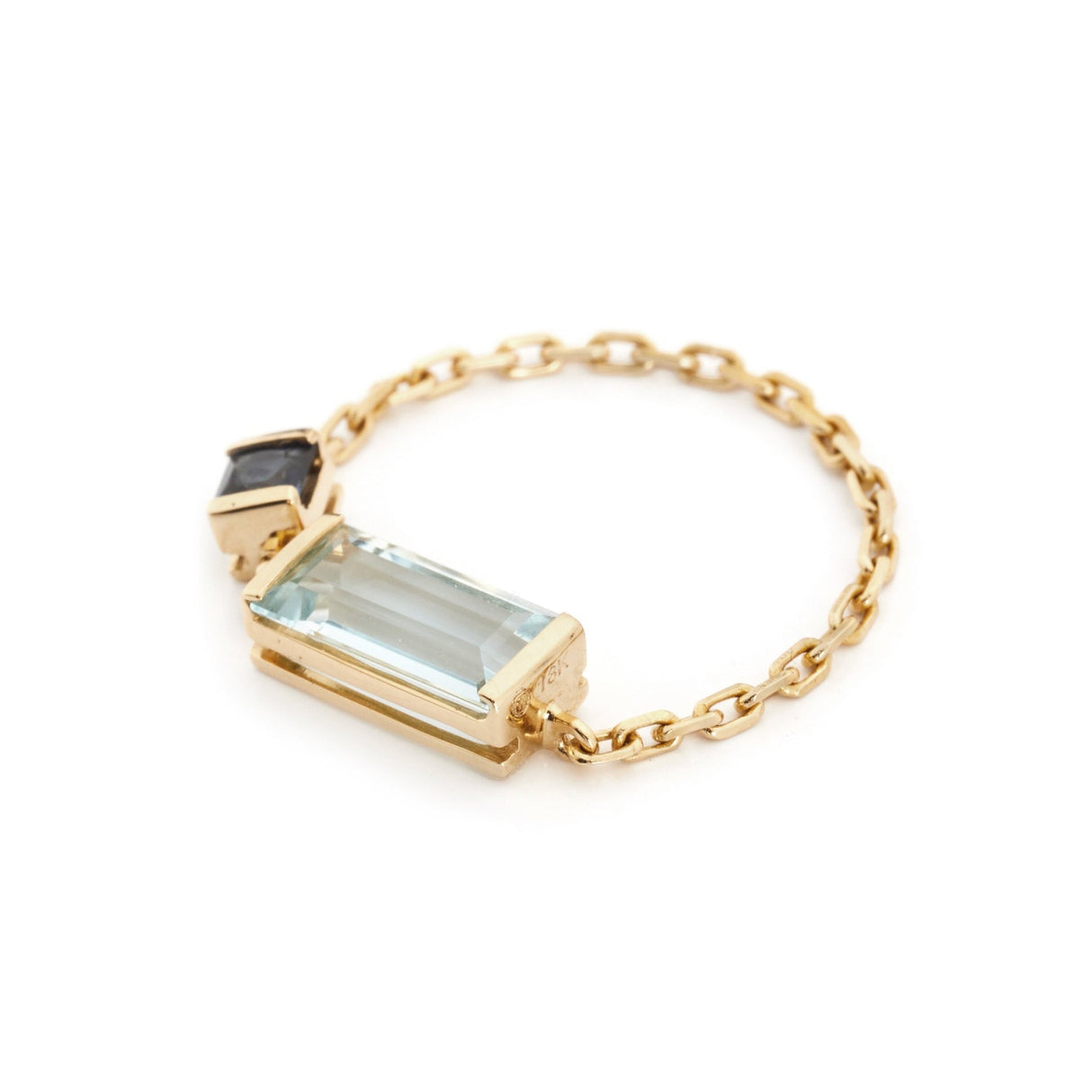 Aquamarine & Sapphire Chain Ring 18k gold Stackable ring side view