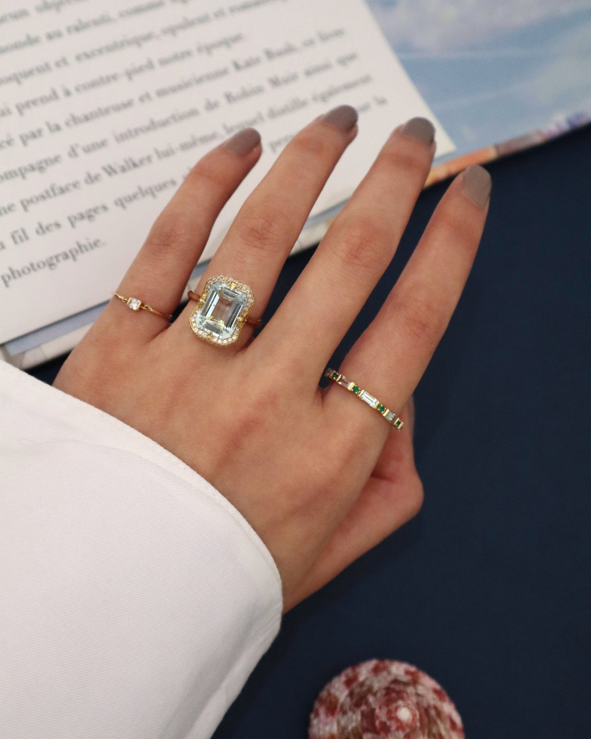 Aquamarine and Diamonds Aurora Ring