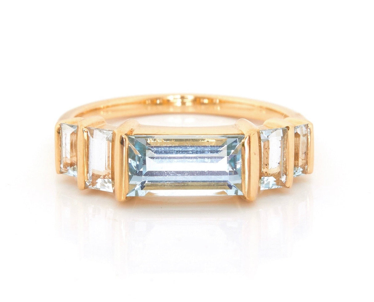 Aquamarines Petite Rhythm Ring 18k gold Stackable ring