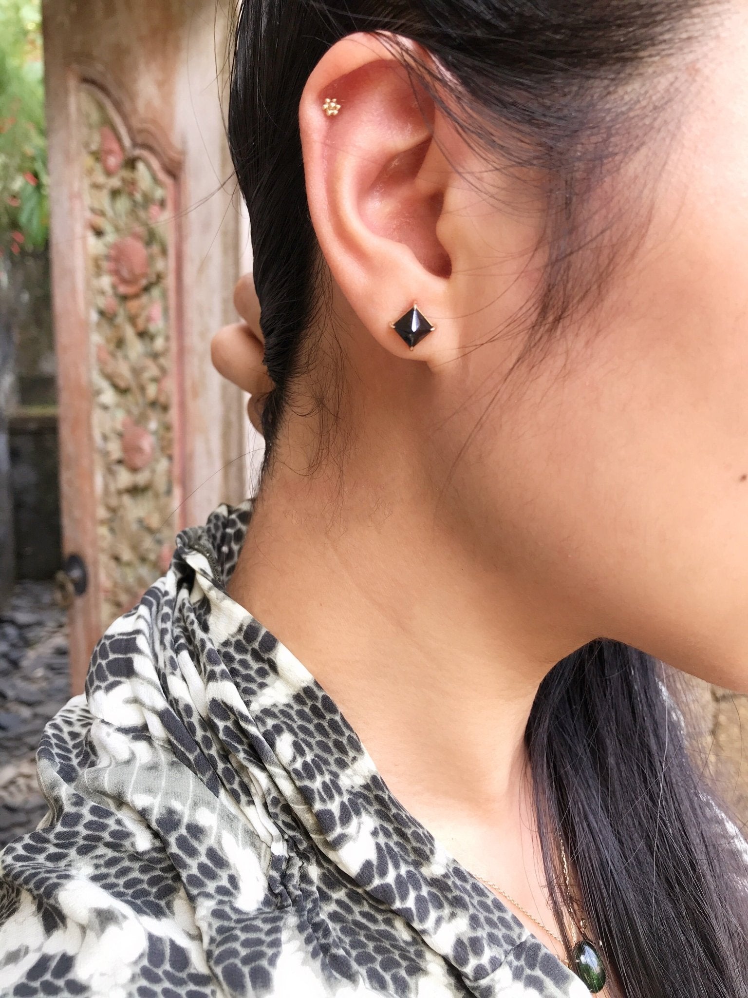送料無料Black Diamond Stud Earrings in Sterling Silver並行輸入 1&frasl;2ct; Half Carat Black Diamond Studs in Sterling Silver (.45