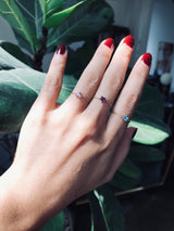 Blue Topaz Heart Chain Ring 14k gold Stackable ring on model 2