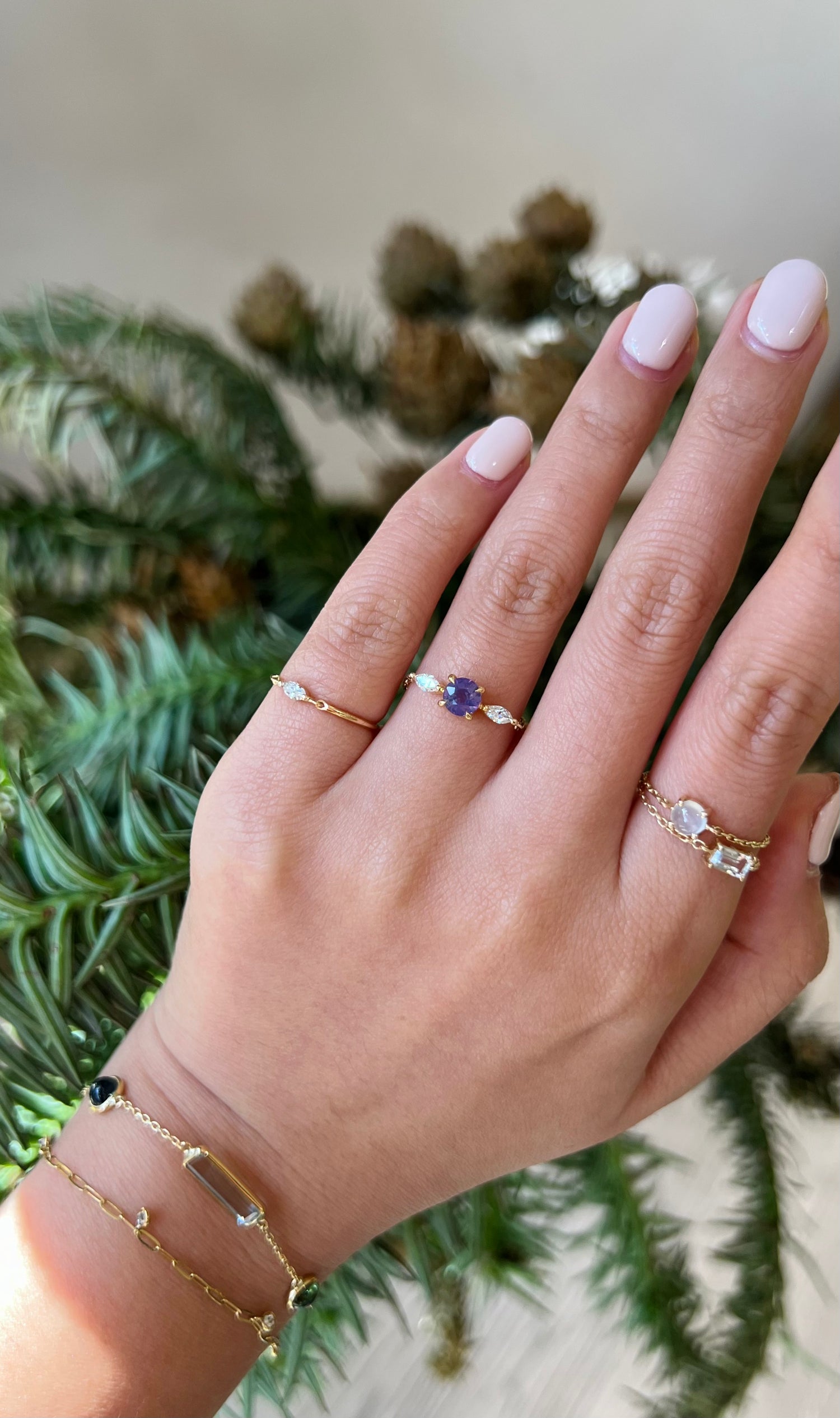 Ceylon Purple Sapphire & Diamond Dream Weaver Chain Ring 18k gold Stackable ring on model