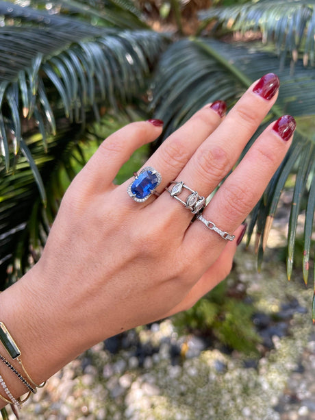 Ceylon Sapphire & Diamond Aurora Supreme Ring PT900 engagement ring on model