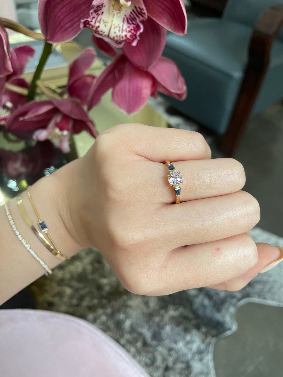 Ceylon Sapphire Starlight ring