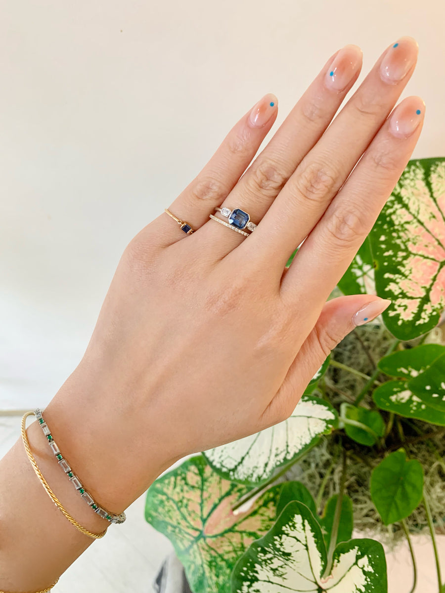 Ceylon Sapphire & diamond everlasting ring