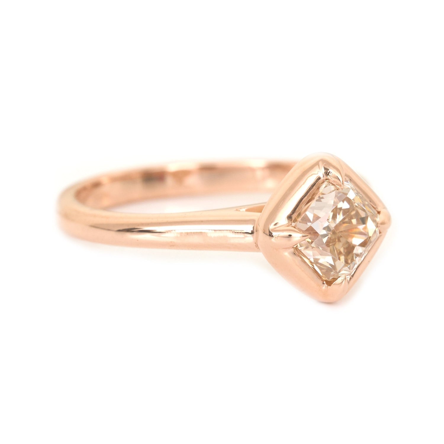 Desert_Diamond_Compass_Ring_18K_Rose_Gold_Engagement_Ring_1