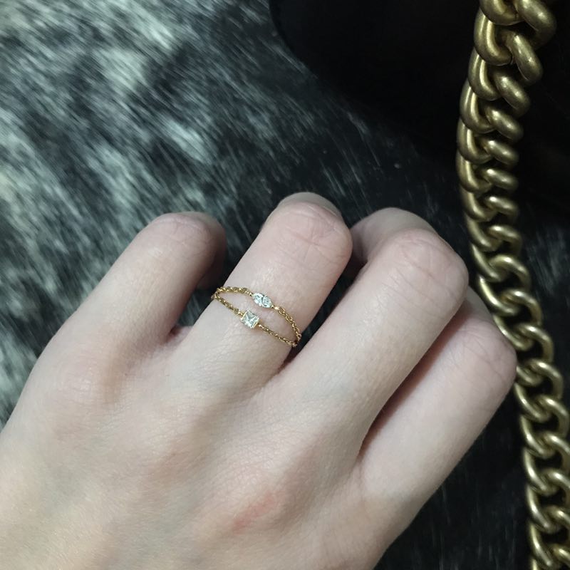 Diamond Princess Cut Chain Ring 14k gold Stackable ring on model