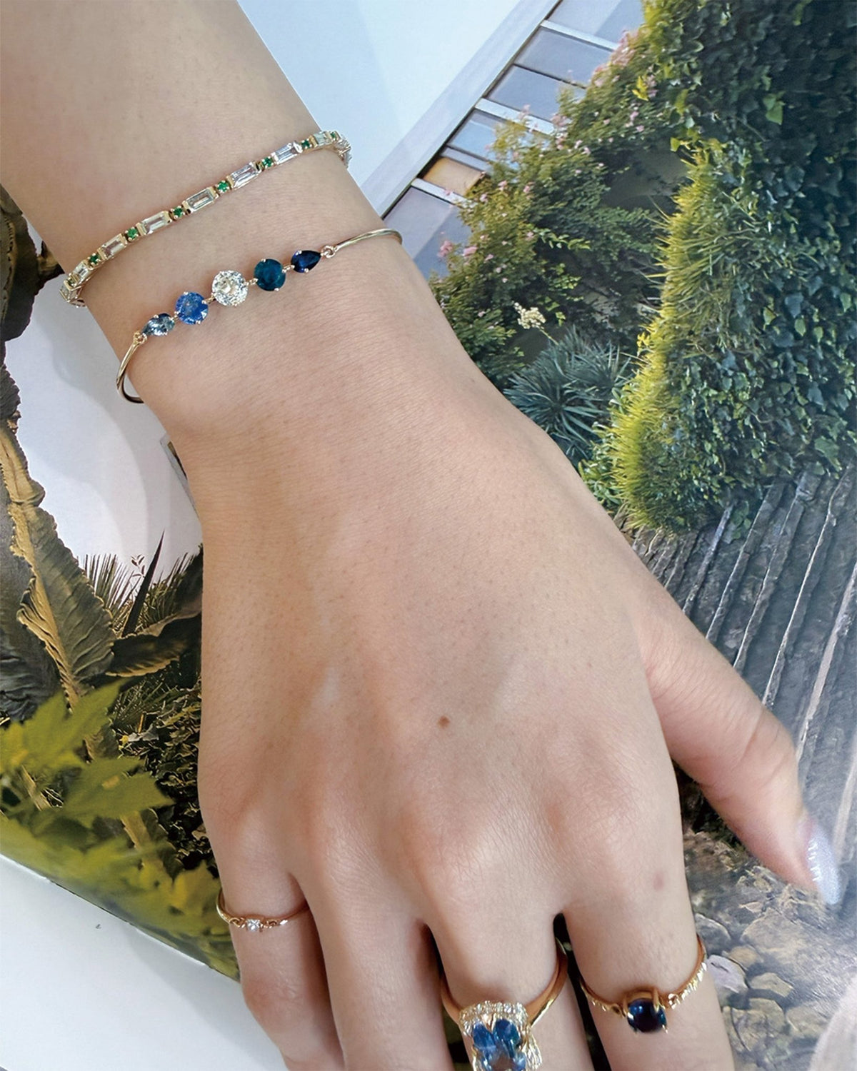Ceylon Sapphire Compass Bangle