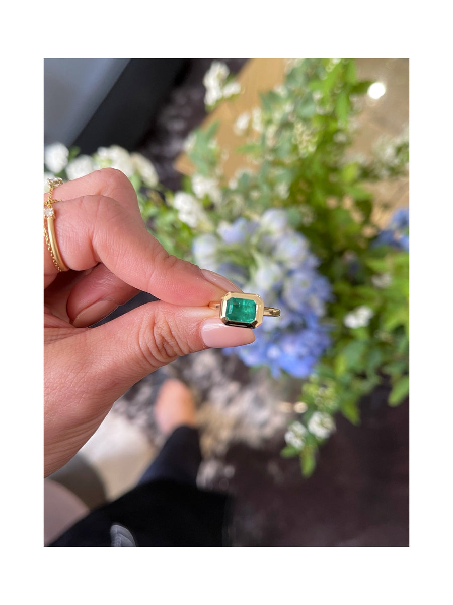 Emerald Nouveau Ring