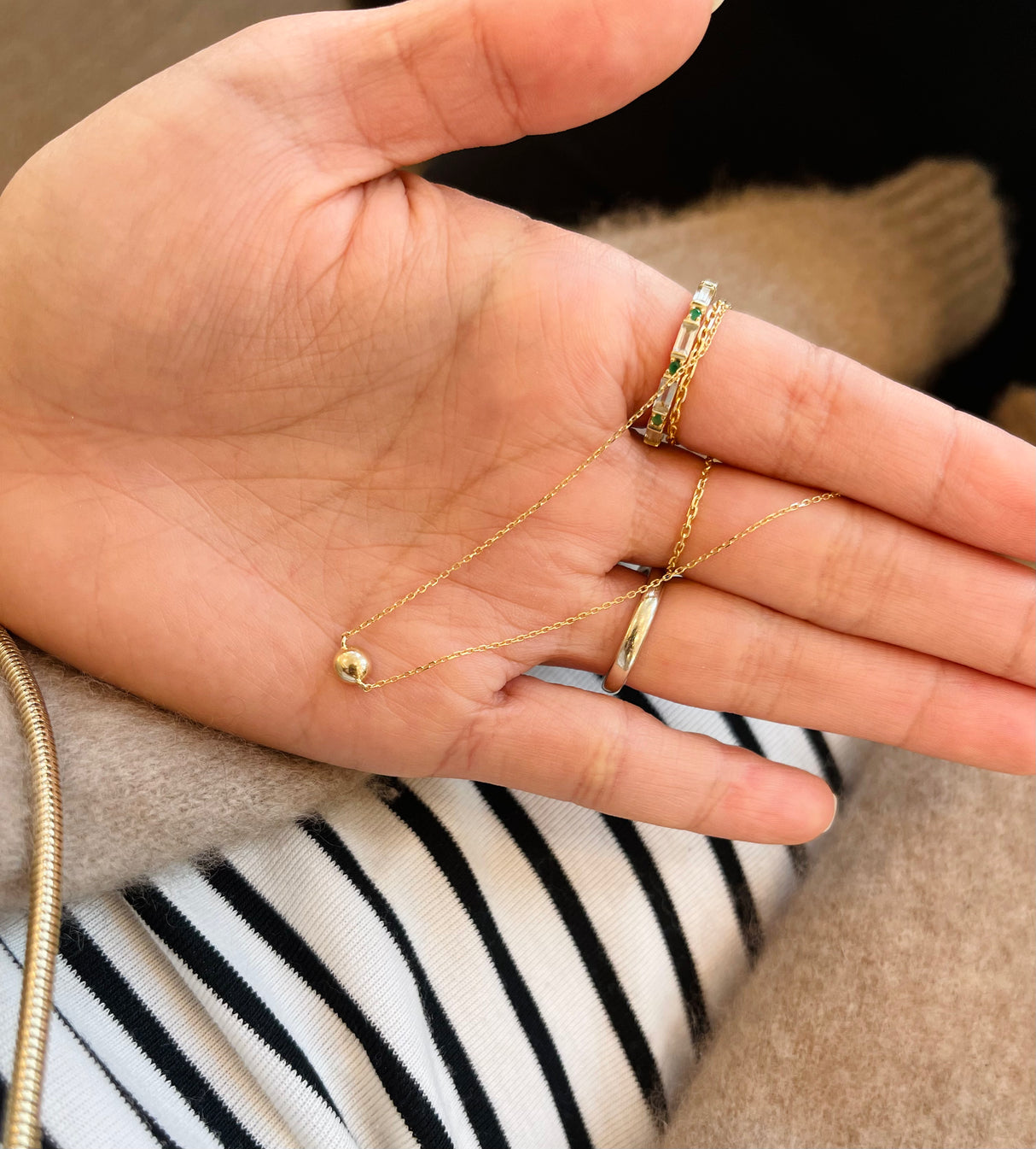 Emerald Petite Button Necklace 18k handmade fine jewelry 2