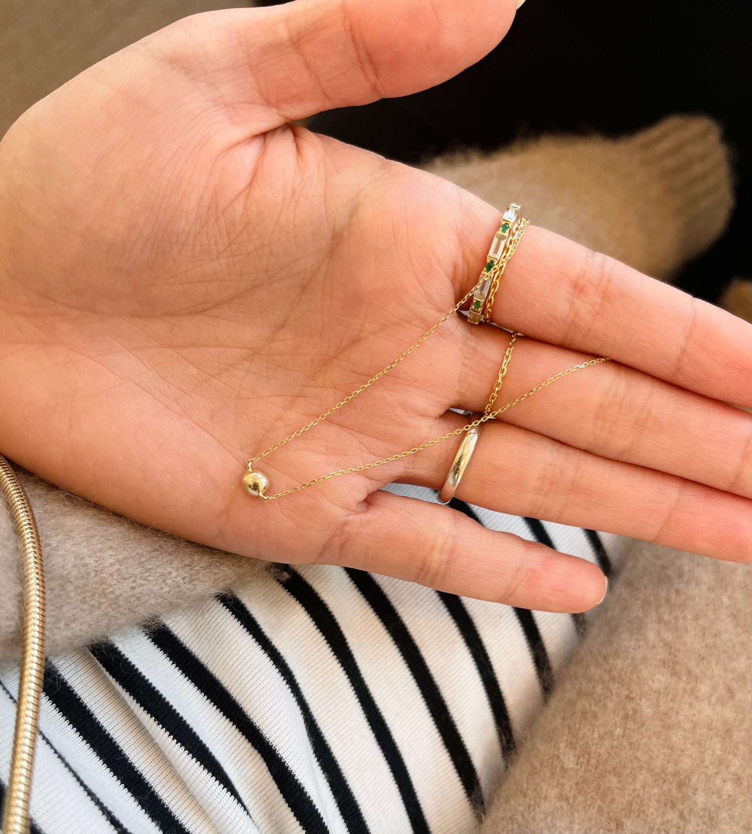 Emerald Petite Button Necklace 18k handmade fine jewelry 2