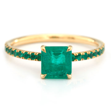 Emerald Petite Spring Ring
