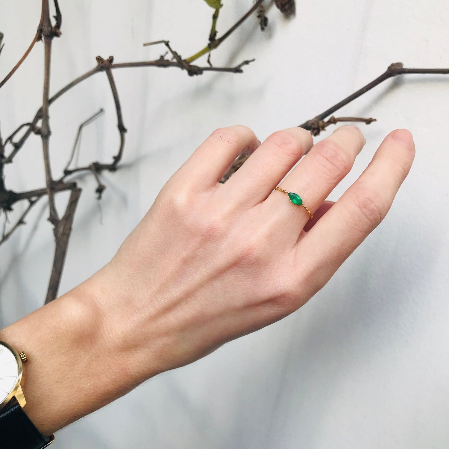 Emerald petite Marquise Chain Ring 14k gold Stackable ring on model