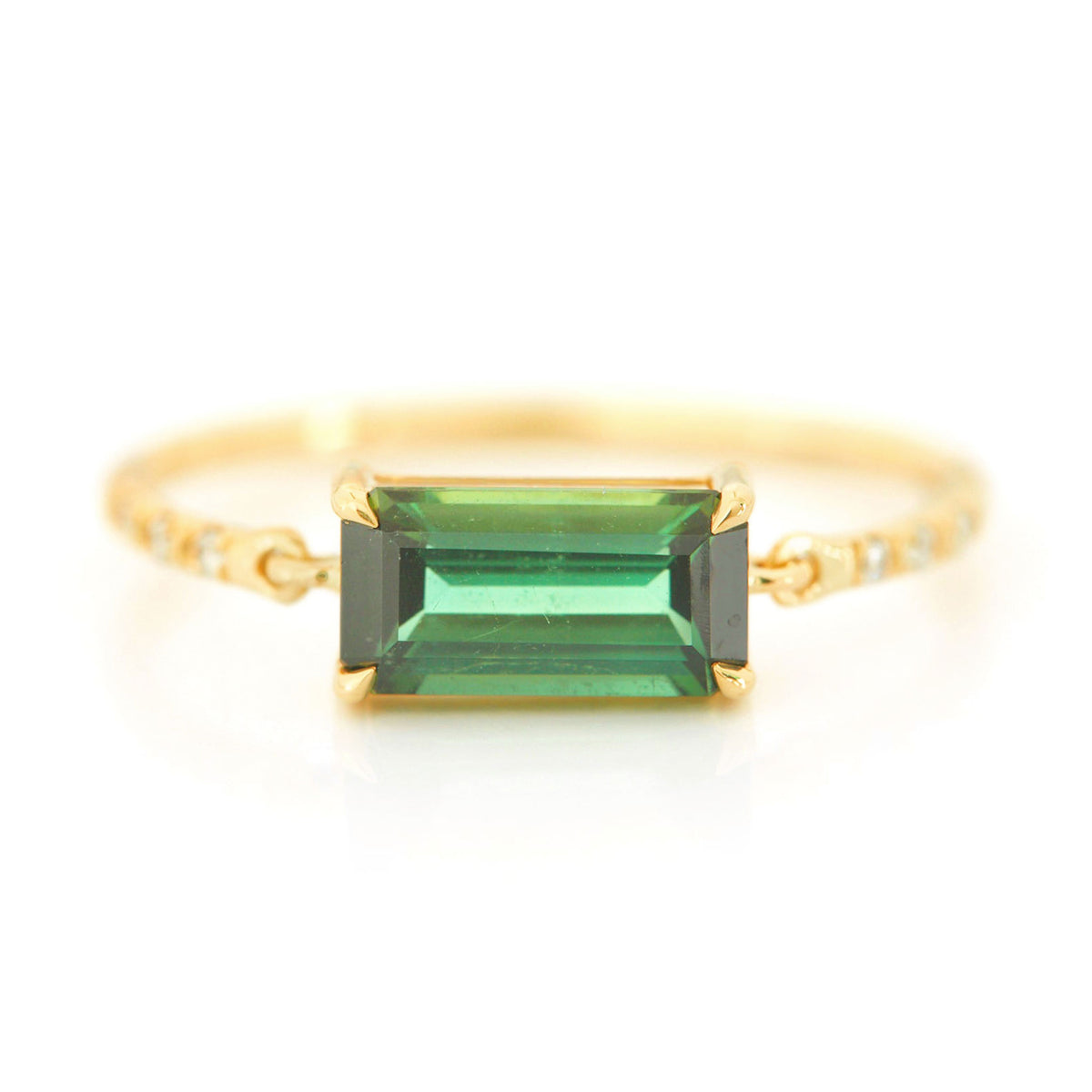 Green Tourmaline Petite Circle Diamond Ring