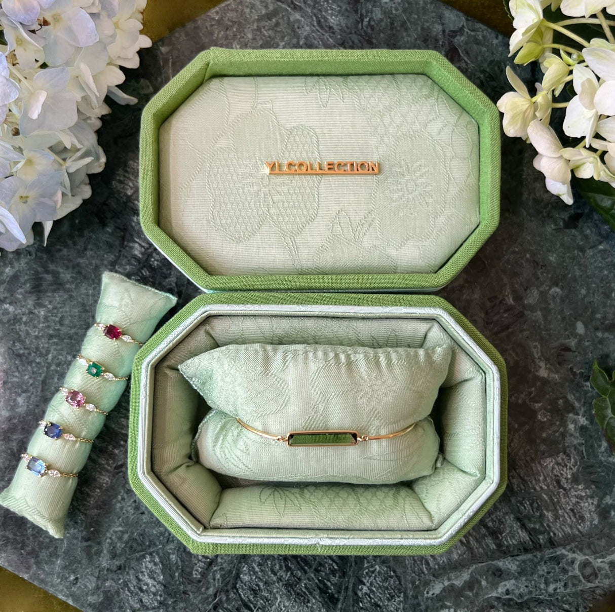 Handmade Jacquard Jewelry Case 2