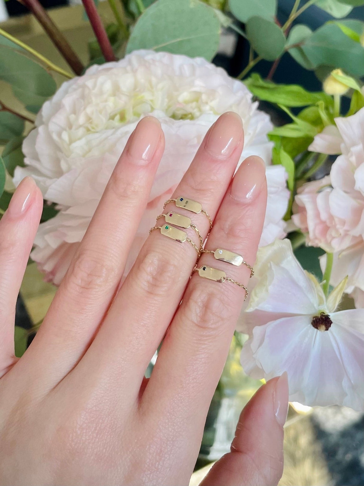 ID gemstone Chain Ring 14k gold Stackable ring on model